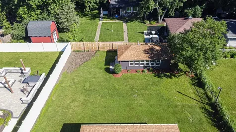 425 Douglas Street Oswego IL 60543