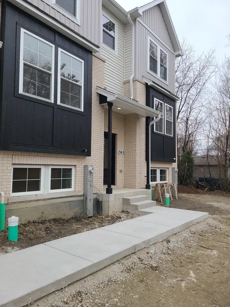 212 Walnut Street N Bensenville IL 60106