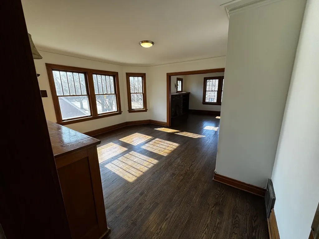 115 Myrtle Avenue Elmhurst IL 60126