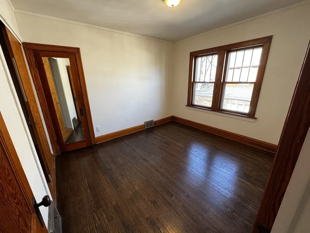 115 Myrtle Avenue Elmhurst IL 60126