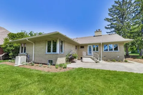 5300 Franklin Avenue Western Springs IL 60558