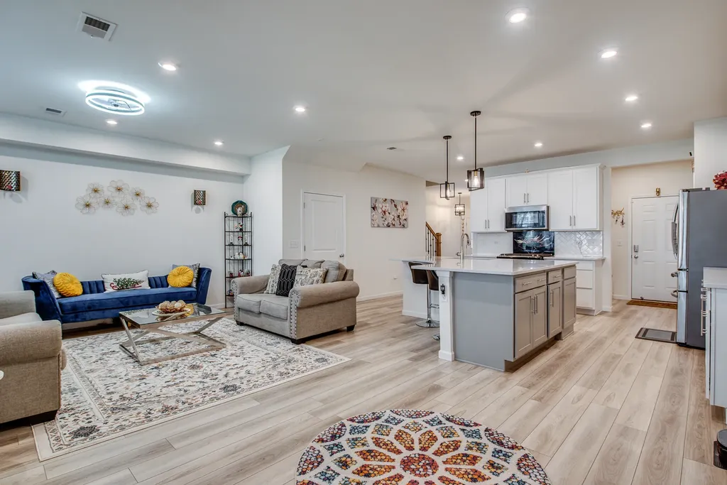 2310 Ryegrass Lane Bolingbrook IL 60490