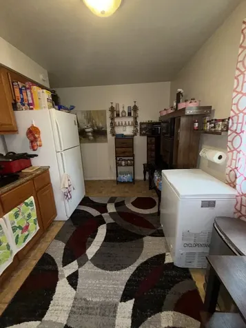 221 South Small Avenue Kankakee IL 60901