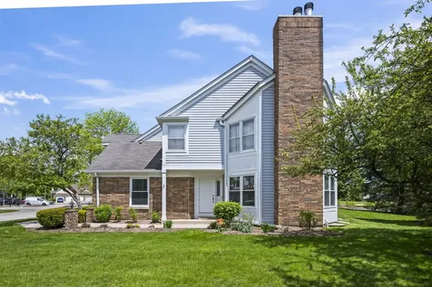 324 Satinwood Court N Buffalo Grove IL 60089