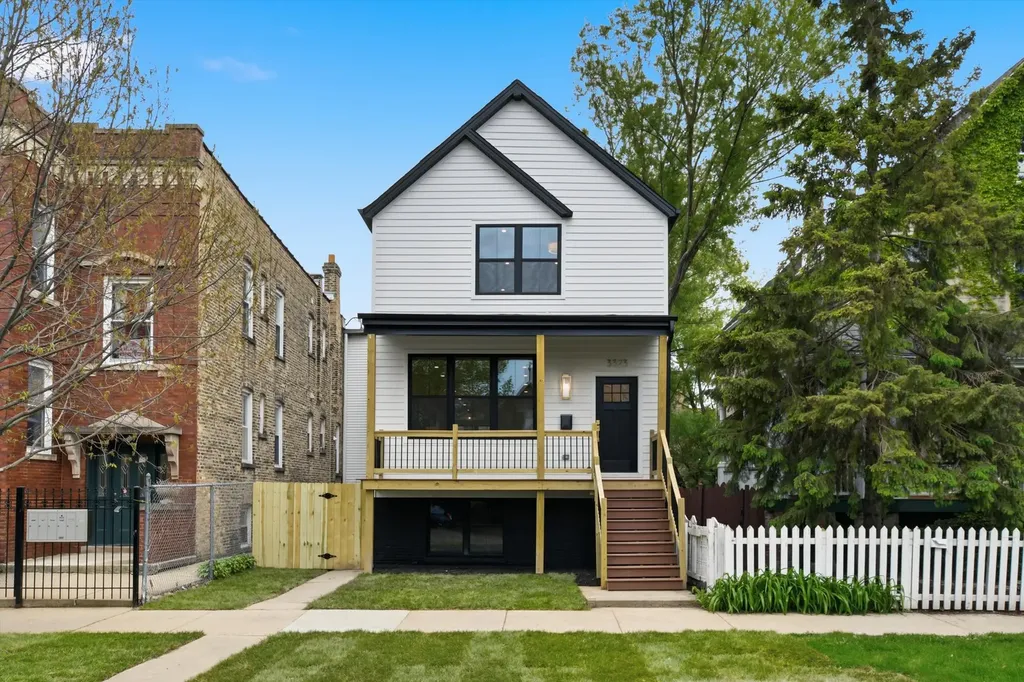 3323 West Belden Avenue Chicago IL 60647