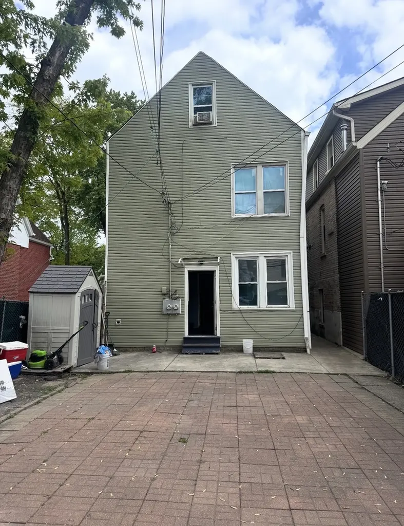 5410 South Winchester Avenue Chicago IL 60609