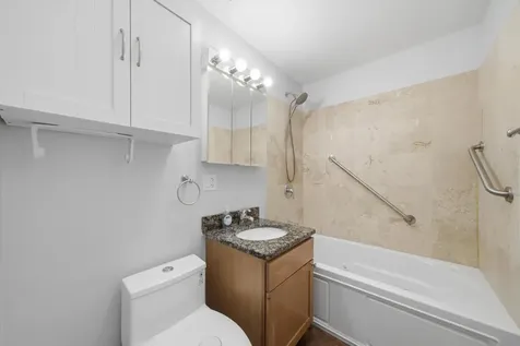 2501 West Bryn Mawr Avenue Chicago IL 60659