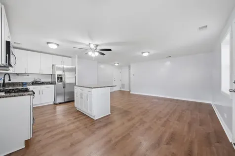 2501 West Bryn Mawr Avenue Chicago IL 60659