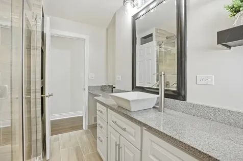 3235 186TH Street Lansing IL 60438