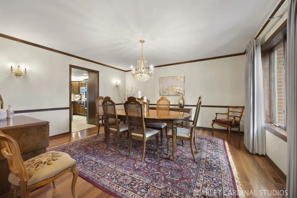 809 Glenmore Court Naperville IL 60540