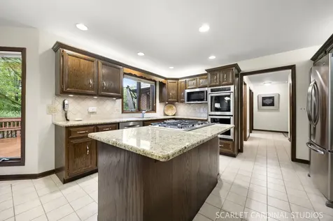 809 Glenmore Court Naperville IL 60540