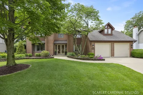 809 Glenmore Court Naperville IL 60540