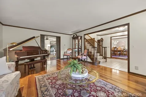 809 Glenmore Court Naperville IL 60540
