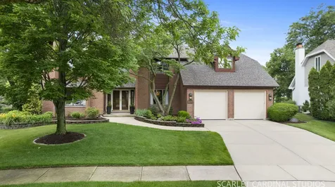 809 Glenmore Court Naperville IL 60540