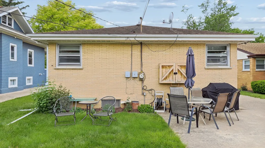 311 North Elm Avenue Elmhurst IL 60126