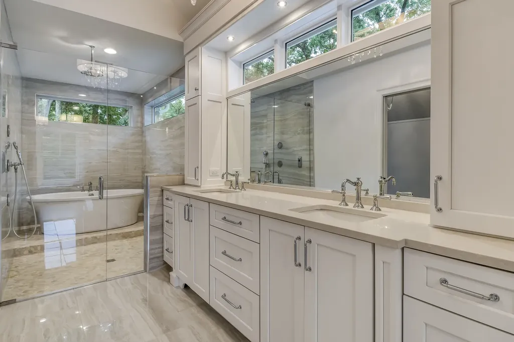942 Acorn Avenue Glen Ellyn IL 60137
