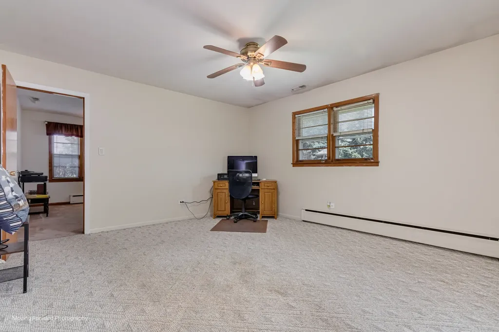 125 North Oak Leaf Drive Addison IL 60101