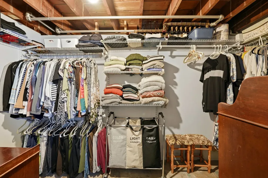 2705 North Monitor Avenue Chicago IL 60639