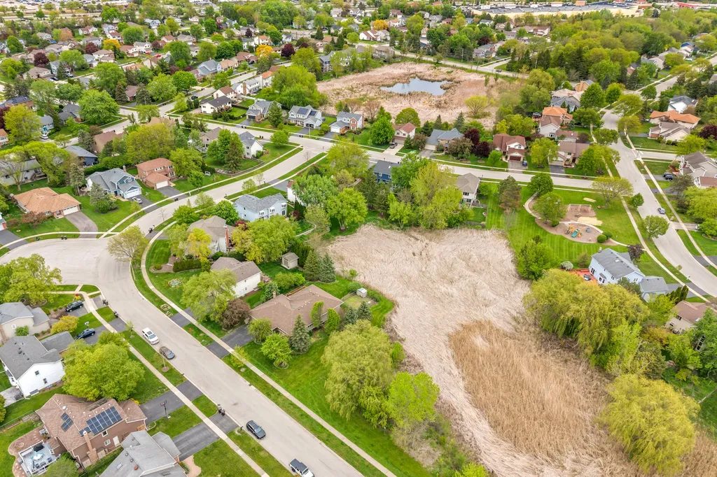 1281 Tracie Drive Lake Zurich IL 60047