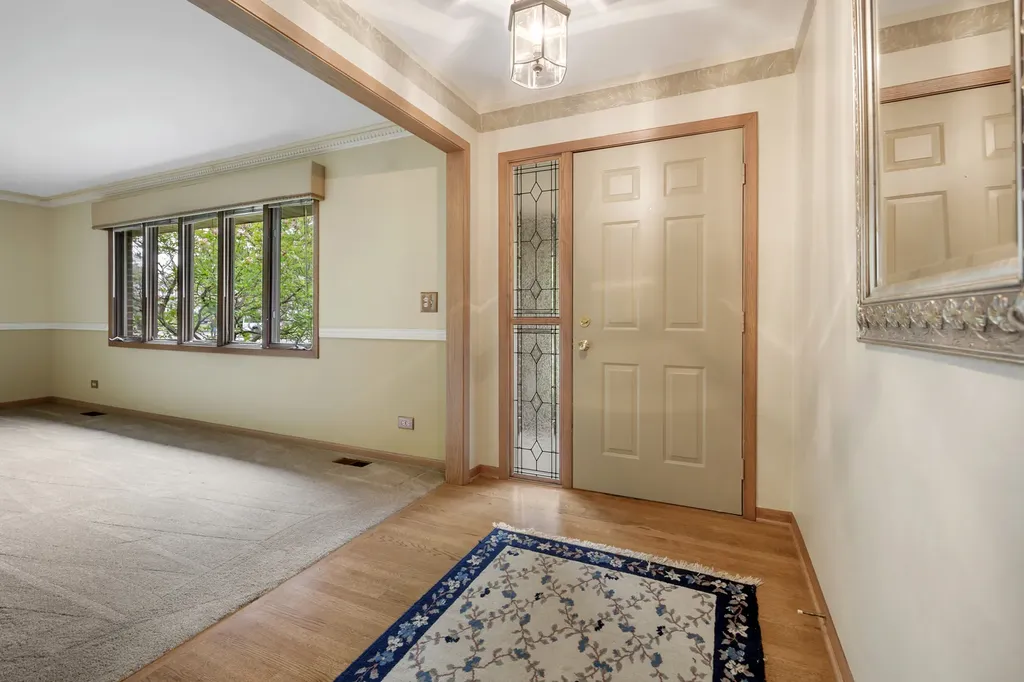 1281 Tracie Drive Lake Zurich IL 60047