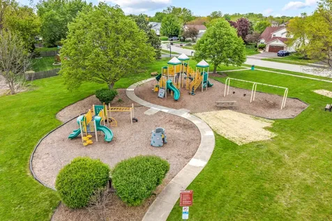 1281 Tracie Drive Lake Zurich IL 60047