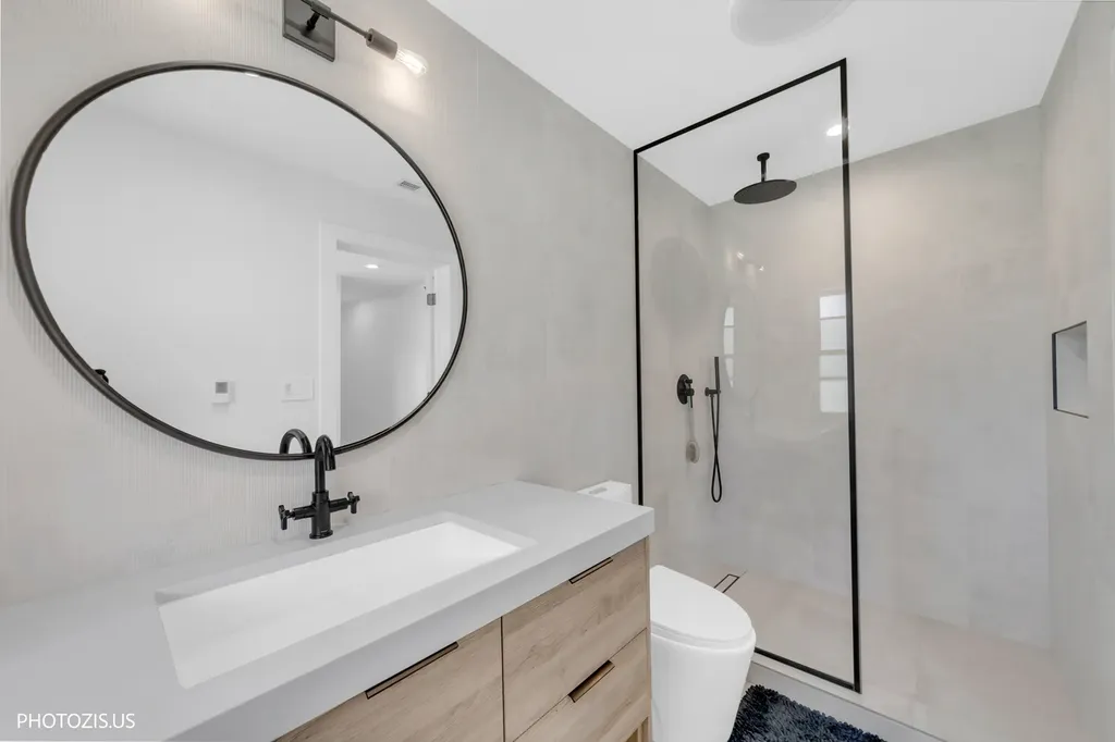 302 Goodridge Terrace Roselle IL 60172