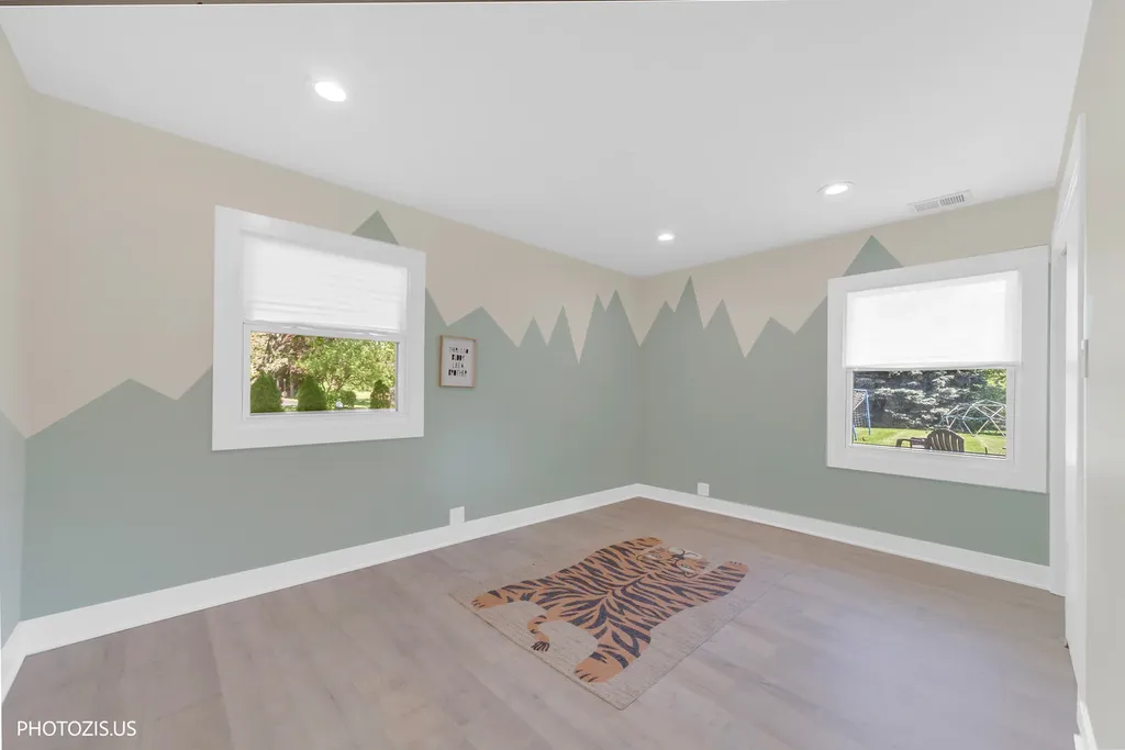 302 Goodridge Terrace Roselle IL 60172