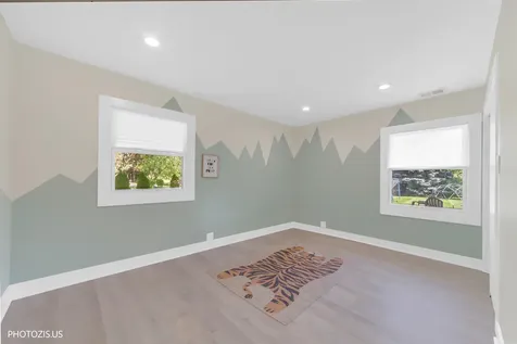 302 Goodridge Terrace Roselle IL 60172