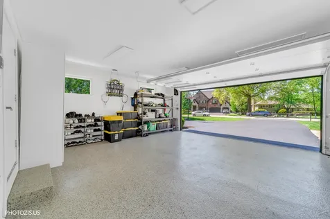 302 Goodridge Terrace Roselle IL 60172