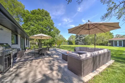 302 Goodridge Terrace Roselle IL 60172