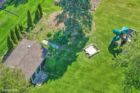 302 Goodridge Terrace Roselle IL 60172