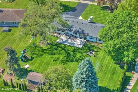 302 Goodridge Terrace Roselle IL 60172