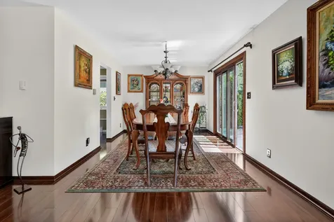 5017 Brookview Road Rockford IL 61107