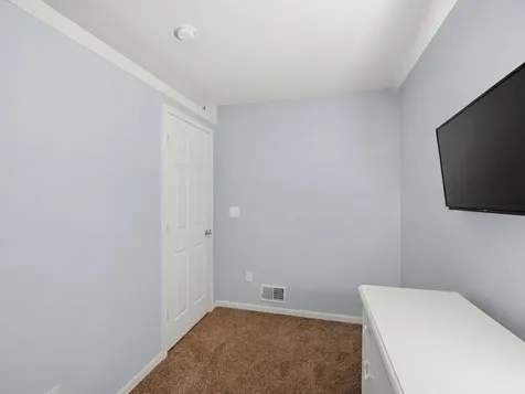 704 Amherst Drive Sycamore IL 60178