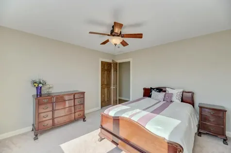 9956 Ivanhoe Avenue Schiller Park IL 60176