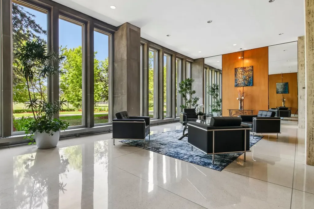 4800 South Chicago Beach Drive Chicago IL 60615