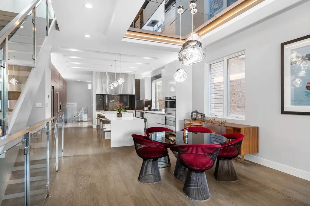 1624 West Pierce Avenue Chicago IL 60622
