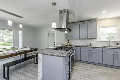 37155 North Shirley Drive Gurnee IL 60031