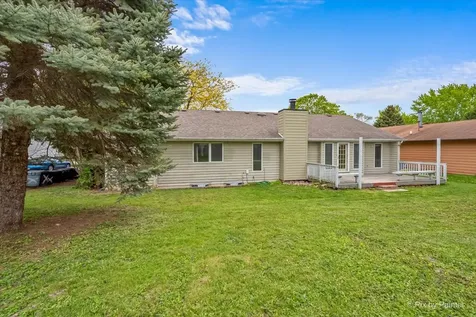 915 South 8th Street Dekalb IL 60115