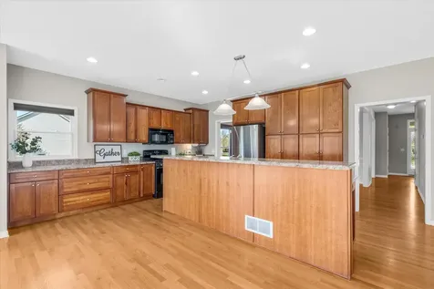 531 Birchwood Drive Yorkville IL 60560