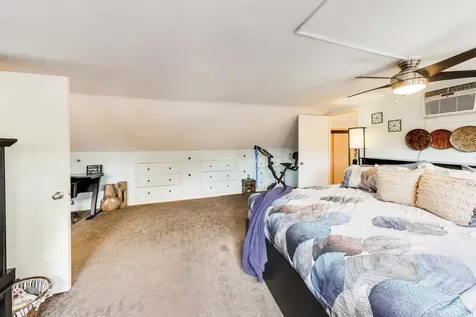6732 West Rascher Avenue Chicago IL 60656