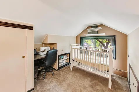6732 West Rascher Avenue Chicago IL 60656