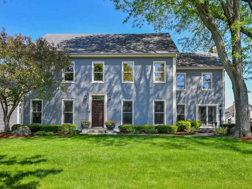 632 Olesen Drive Naperville IL 60540