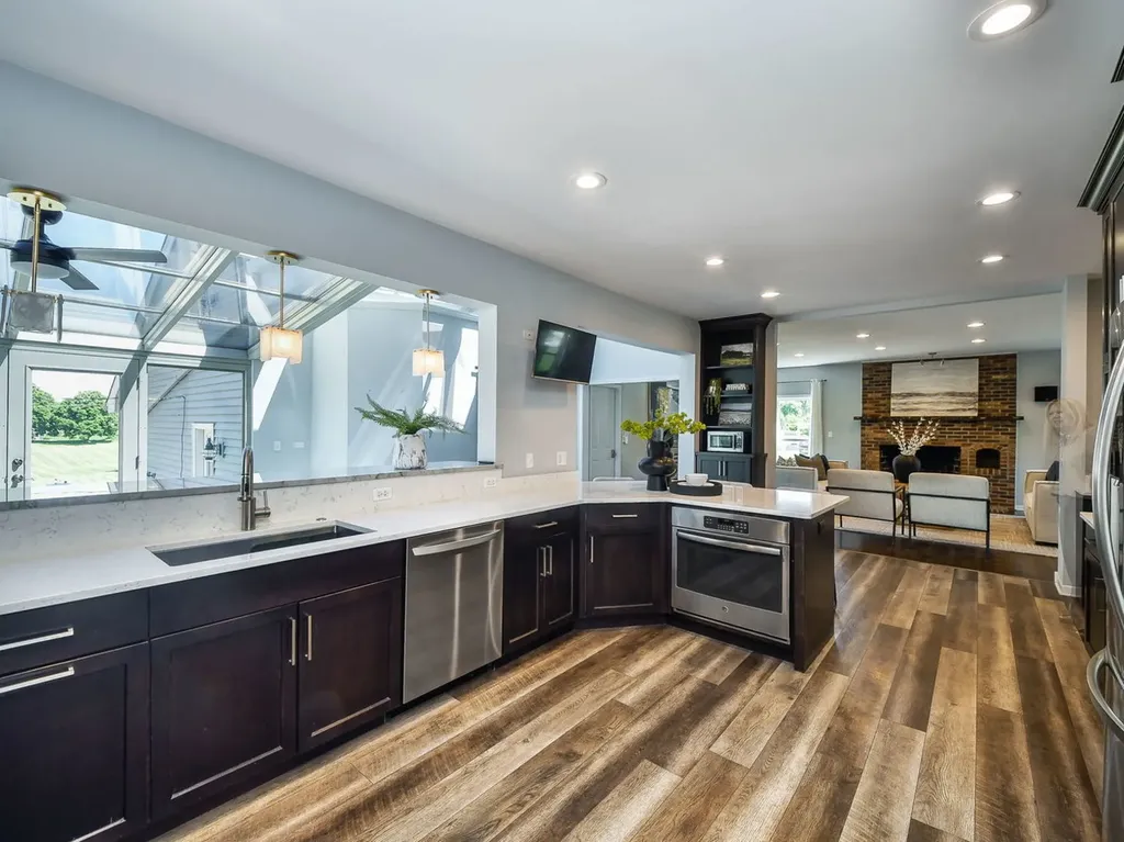 632 Olesen Drive Naperville IL 60540