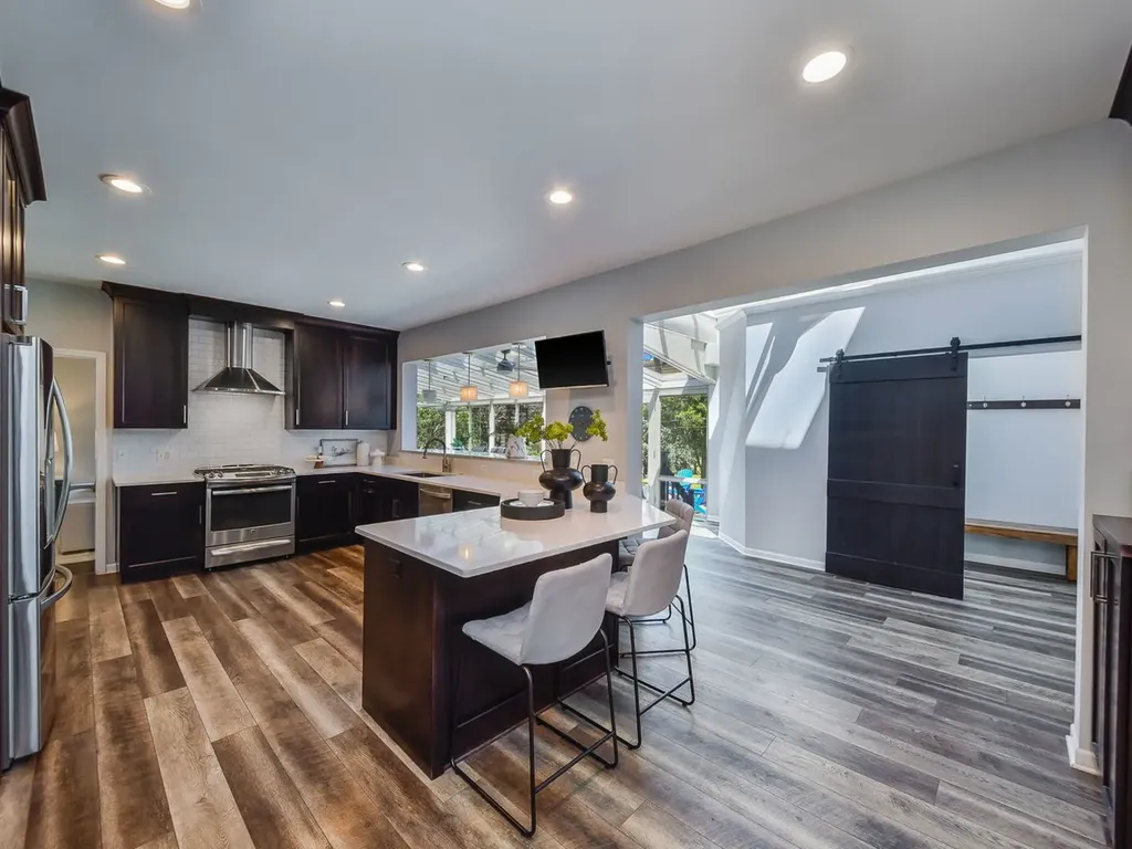 632 Olesen Drive Naperville IL 60540