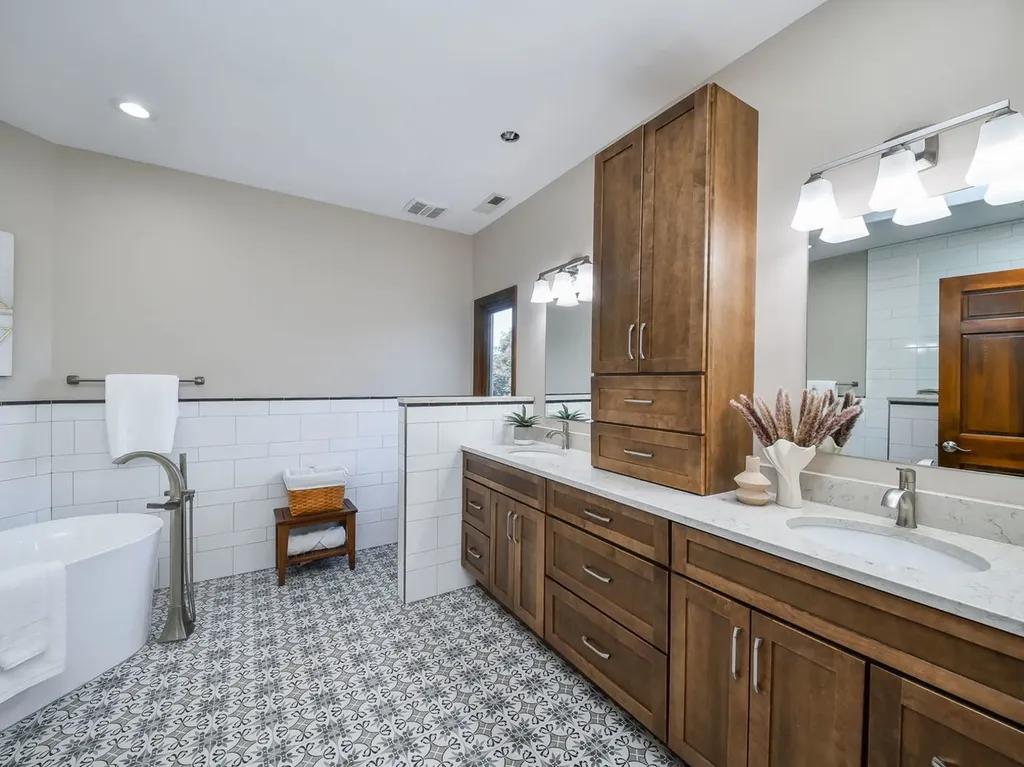 632 Olesen Drive Naperville IL 60540