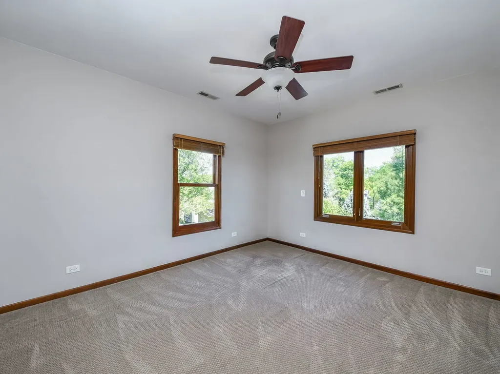 632 Olesen Drive Naperville IL 60540