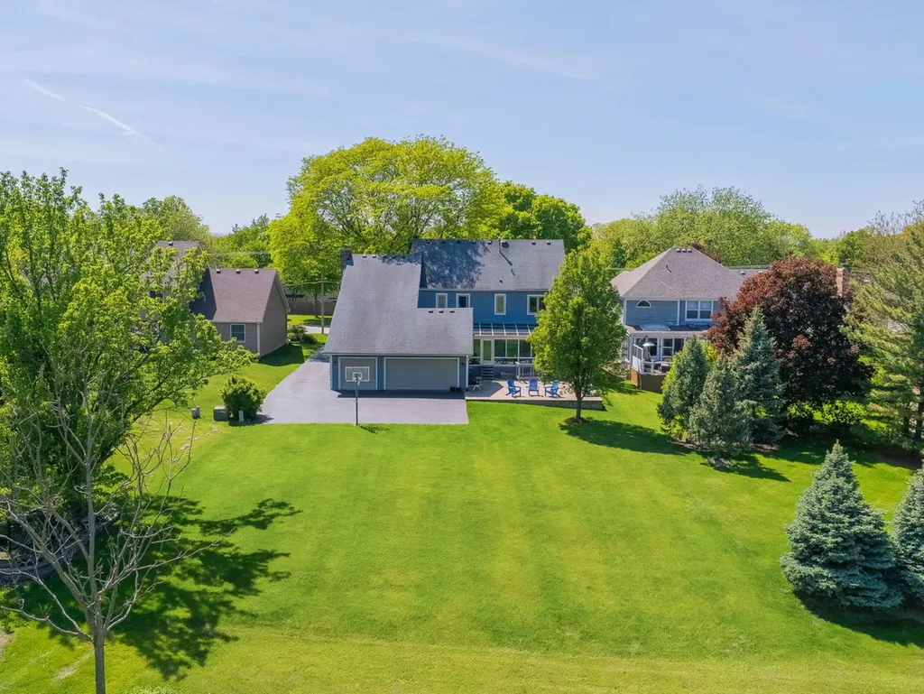 632 Olesen Drive Naperville IL 60540