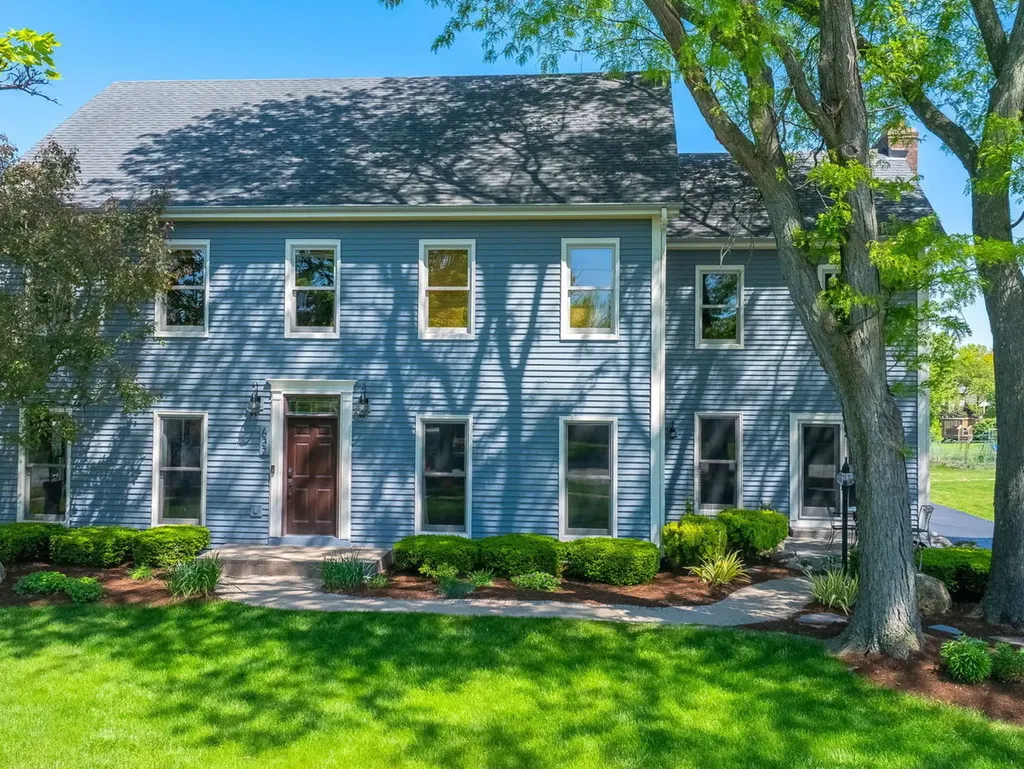 632 Olesen Drive Naperville IL 60540