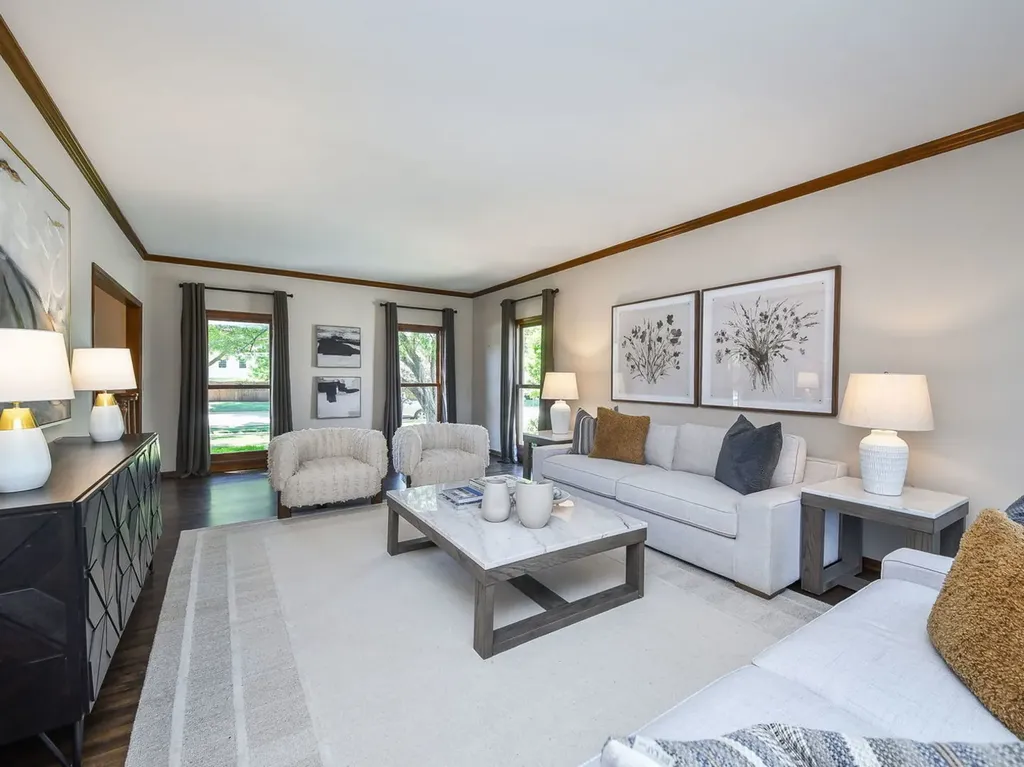 632 Olesen Drive Naperville IL 60540
